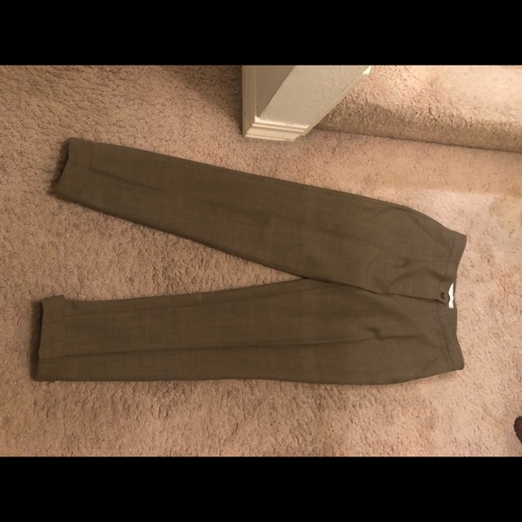 Lea Rome designer 2 piece suit - Picture 6 of 7